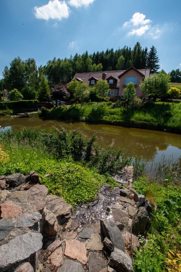 Resort Holiday Natural - Gosciniec Zacisze Chmielno Kültér fotó