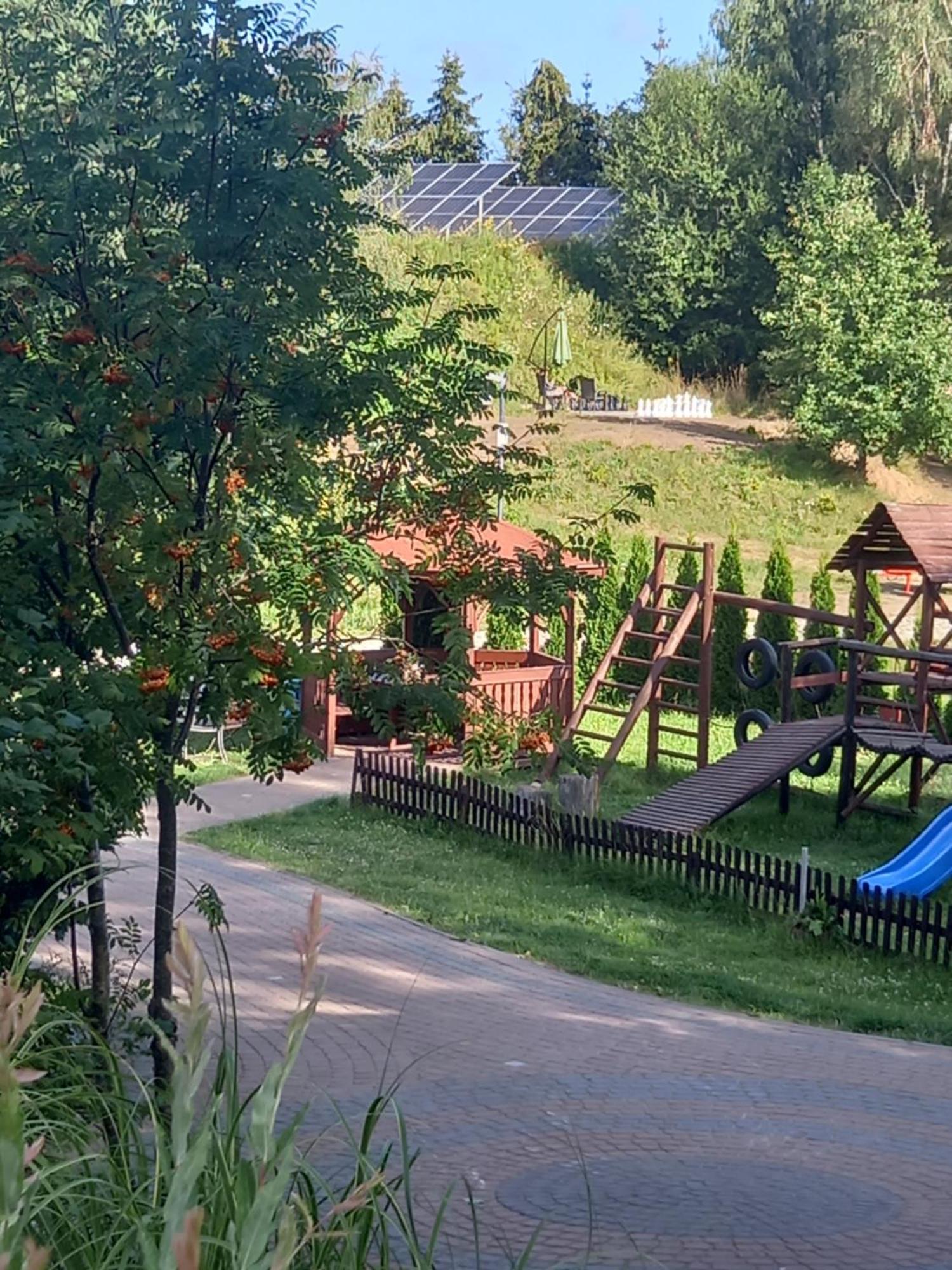 Resort Holiday Natural - Gosciniec Zacisze Chmielno Kültér fotó