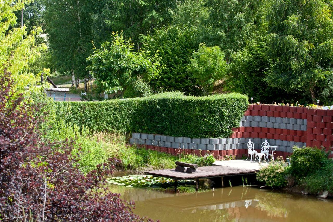 Resort Holiday Natural - Gosciniec Zacisze Chmielno Kültér fotó